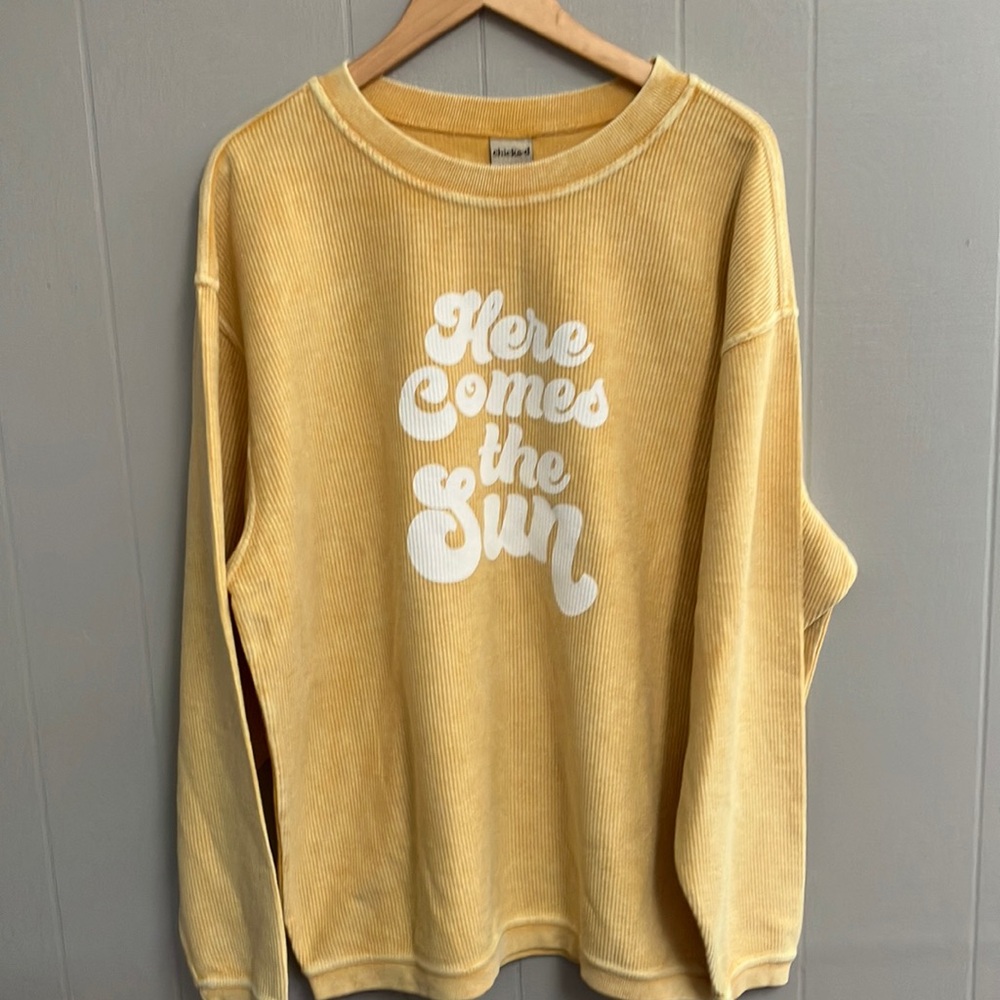 NEW Ribbed Graphic Sweatshirt Size Large Chicka-D Yellow New With Tags
